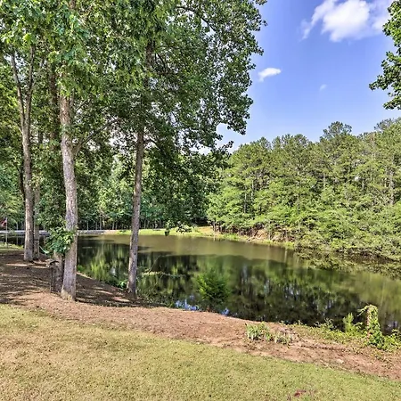 Mcdonough Getaway With Private Lake On 24 Acres